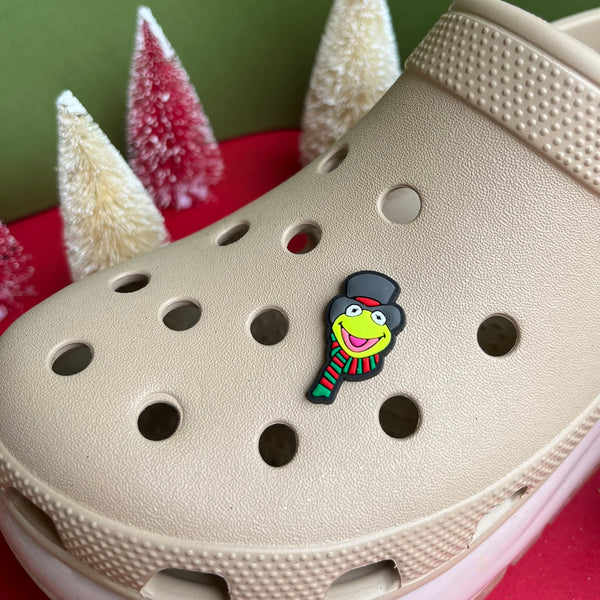 Holiday Frog Shoe Charm